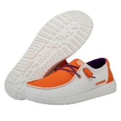 Wendy Clemson - Clemson Orange/White 10 Wendy Clemson - Clemson Orange/White -Hey Dude Store 41333 127 WENDYCLEMSON WHITEORANGE LEFTPAIRBOTTOM