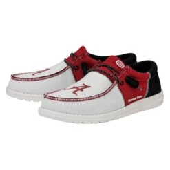 Men's Wally Tri Alabama Crimson Tide - Bama Crimson/White 11 Men's Wally Tri Alabama Crimson Tide - Bama Crimson/White -Hey Dude Store 41339 6XA WALLYTRIALABAMACRIMSONTIDE CRIMSONWHITE LEFTPAIRSIDE