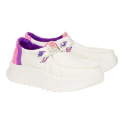 Wendy Peak Chambray Woven - White/Pink -Hey Dude Store 41946 102 WENDYPEAKCHAMBRAYWOVEN WHITEPINK PAIR conversion1