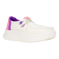 Wendy Peak Chambray Woven - White/Pink -Hey Dude Store 41946 102 WENDYPEAKCHAMBRAYWOVEN WHITEPINK RIGHT 3QTR conversion1