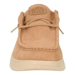 Wally Comf Suede - Tobacco Brown/Irish Cream 12 Wally Comf Suede - Tobacco Brown/Irish Cream -Hey Dude Store 41975 2IW WALLYCOMFSUEDE TOBACCOBROWN IRISHCREAM FRONT