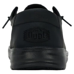 Wendy X Classic - Triple Black -Hey Dude Store 42872 0WC WENDY WORK CLASSIC TRIPLE BLACK RIGHT BACK 96d5878a 0150 4f41 adbd 4281a6c78ede