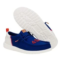 MLB Astros™ Wally Funk - Astros Navy/White -Hey Dude Store 43607 462 WALLYFUNKMLBASTROS NAVYWHITE PAIR BOTTOM