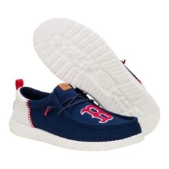 MLB Red Sox™ Wally Funk - Red Sox Navy/White -Hey Dude Store 43609 462 WALLYFUNKMLBREDSOX NAVYWHITE PAIR BOTTOM