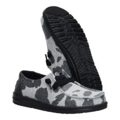 Wendy Sparkle Animal - Cow -Hey Dude Store 44256 9B7 WENDYSPARKLEANIMAL COW PAIR BOTTOM conversion1