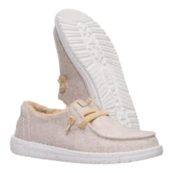 Wendy Wool Cozy - Oatmeal -Hey Dude Store 44272 272 WENDYWOOLCOZY OATMEAL PAIR BOTTOM conversion1