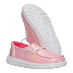 Wendy Youth Dazzling - Sparkle Pink -Hey Dude Store 44609 6VG WENDYYDAZZLING SPARKLEPINK PAIR BOTTOM conversion1