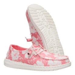 Wendy Hawaiian - Coral/White -Hey Dude Store 44669 6CC WENDYHAWAIIAN CORALWHITE PAIR BOTTOM conversion1