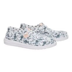 Disney Minnie Mouse Print Wendy - Grey/Multi -Hey Dude Store 44856 1HK WENDYMINNIEMOUSEPRINT GREYMULTI PAIR conversion1