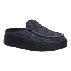 Austin Lift Suede Animal - Black Leopard -Hey Dude Store 44935 0JL AUSTINLIFTSUEDEANIMAL BLACKLEOPARD 3QTR conversion1