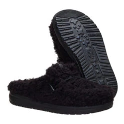Wendy Slipper Youth - Black/Black 12 Wendy Slipper Youth - Black/Black -Hey Dude Store 45290 060 WENDYSLIPPERY BLACKBLACK PAIR BOTTOM conversion1