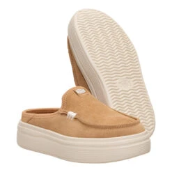 Austin Lift Youth Classic - Tan -Hey Dude Store 45307 265 AUSTINLIFTYCLASSIC TAN PAIR BOTTOM conversion1